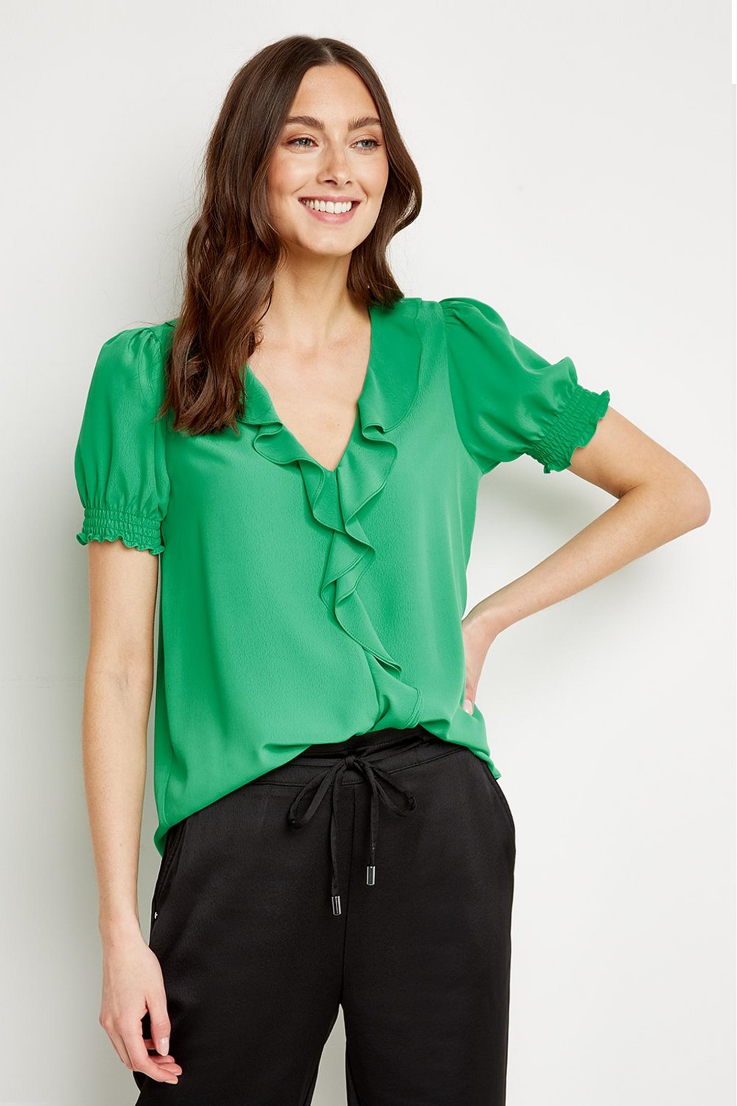 puff sleeve ruffle